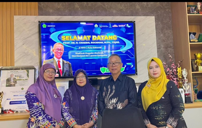 Pembinaan Riset Oleh Guru Besar UIN Sunan Gunung Jati Bandung, Prof. Dr. H. Chaerul Rochman, M.Pd