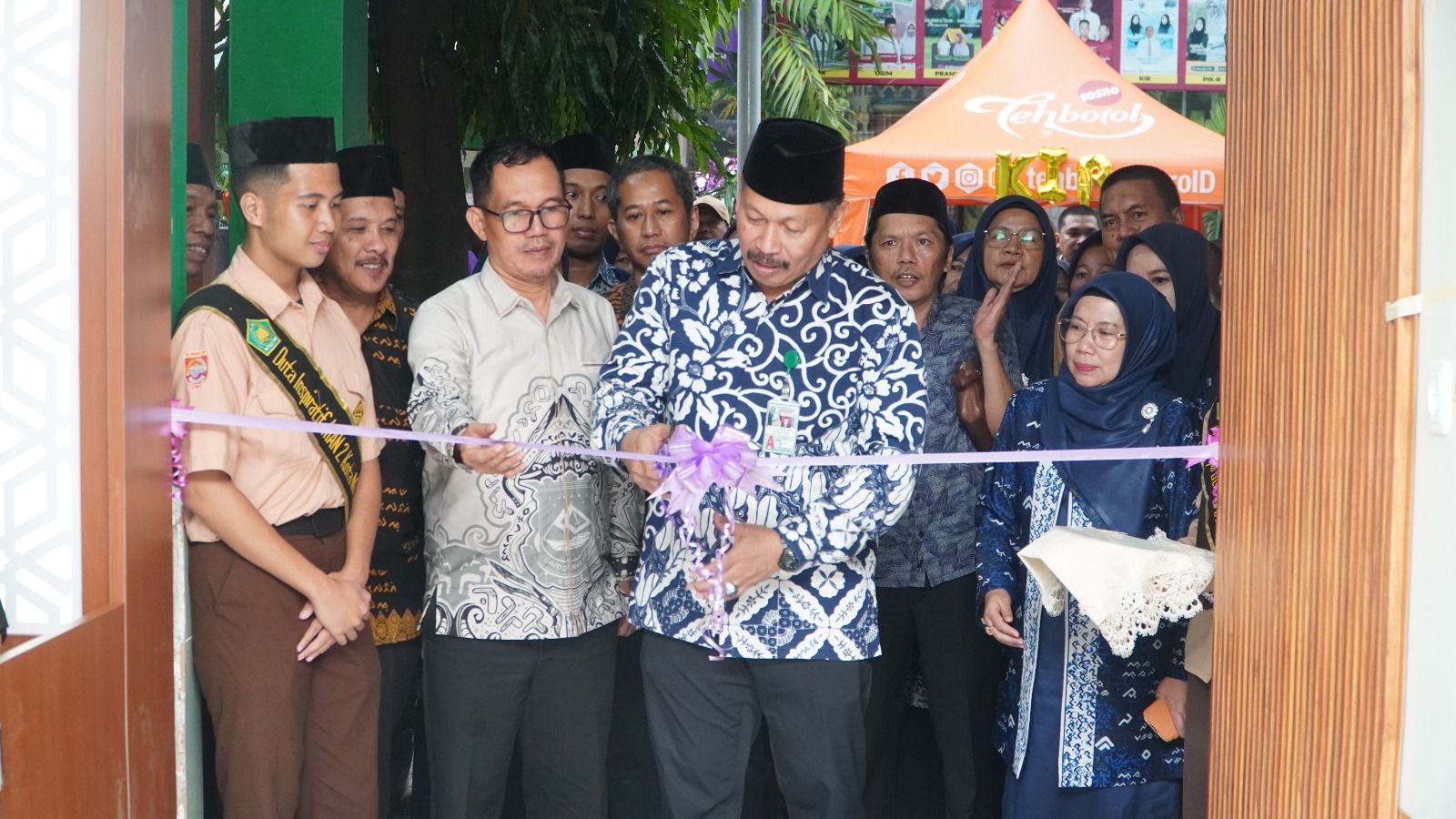 Kakanwil Kemenag Sulsel Tutup MATSAMA MAN 2 Makassar Dan Resmikan Layanan PTSP