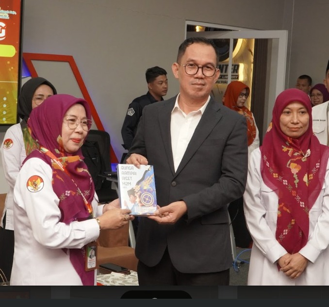 Perkuat Kelas Riset dan Layanan Percepatan, MAN 2 Kota Makassar Sukses Tembus Top 100 SMA/MA Terbaik