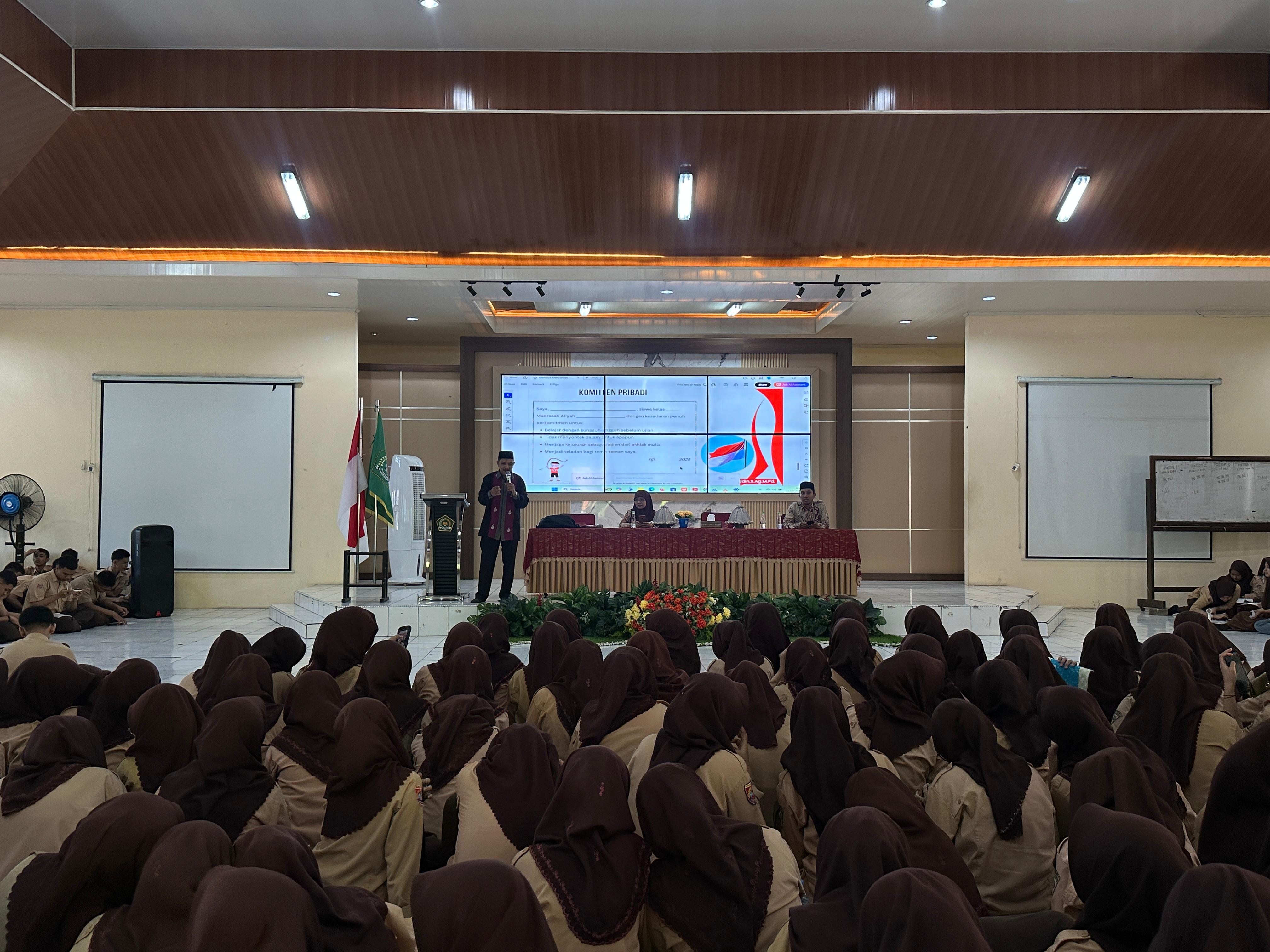 Tim Pelaksana RTL Lakukan Sosialisasi SPI Pendidikan di MAN 2 Kota Makassar