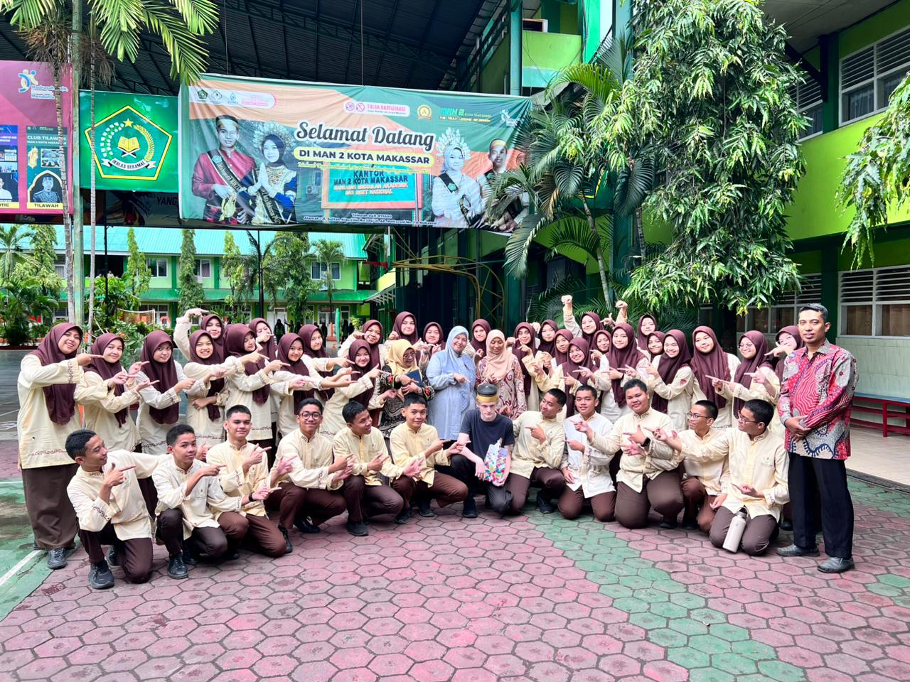 Duta Budaya Pulang: Miles Gregory Rutledge, Siswa AFS AS, Kenang Penuh Makna di MAN 2 Kota Makassar