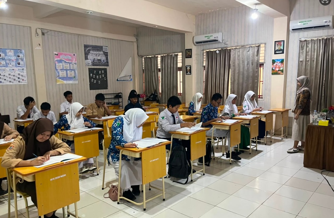 Awali Perjalanan Pendidikan dengan Pemetaan Potensi, Murid Baru MAN 2 Kota Makassar Ikuti Psikotes